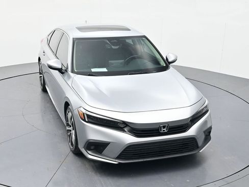 Used 2023 Honda Civic Touring image 38