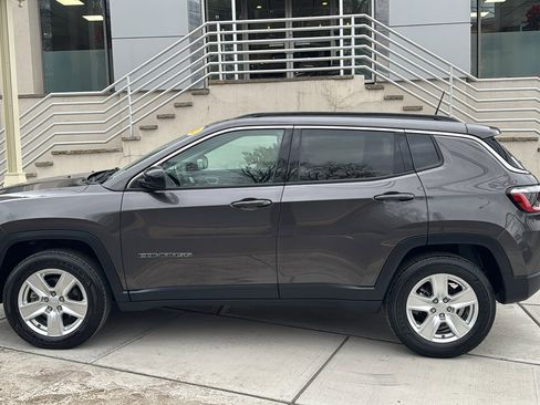 Certified 2022 Jeep Compass Latitude w/ Sun and Sound Group image 2