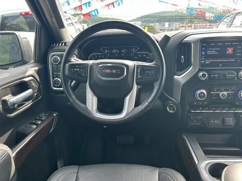Used 2021 GMC Sierra 1500 SLT w/ SLT Premium Package AWD/4WD image 17