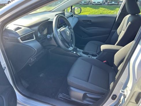 Used 2024 Toyota Corolla LE FWD image 7