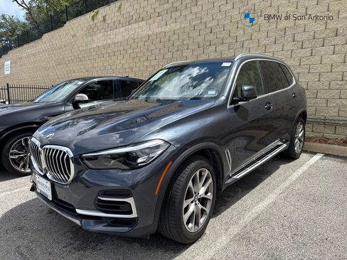 Used 2022 BMW X5 sDrive40i w/ Premium Package RWD image 1
