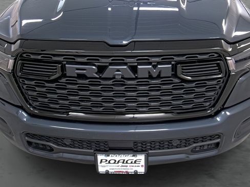 Used 2025 RAM 1500 Big Horn AWD/4WD image 16