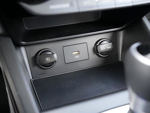 Certified 2023 Hyundai Kona SEL AWD/4WD image 30