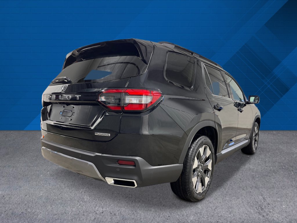 New 2026 Honda Pilot Touring image 4