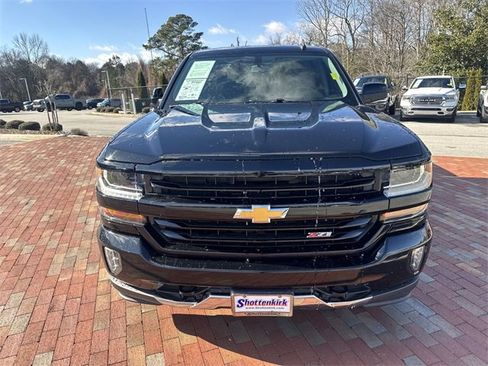 Used 2018 Chevrolet Silverado 1500 LT w/ Texas Edition image 31