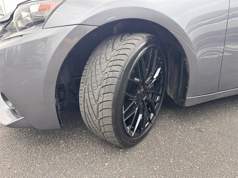 Used 2016 Lexus IS 300 AWD w/ Premium Package image 9