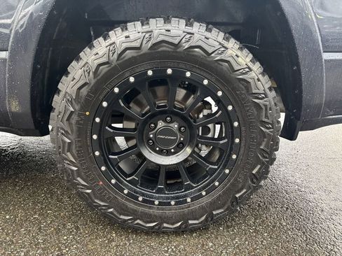 Used 2019 RAM 1500 Laramie w/ Trailer Tow Group image 9