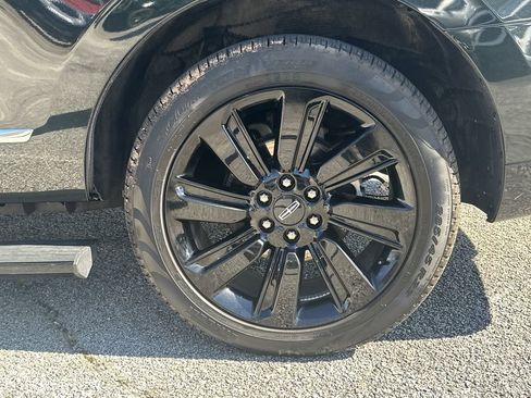 Used 2022 Lincoln Navigator Black Label image 21