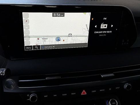 Used 2024 Hyundai Palisade Limited image 14