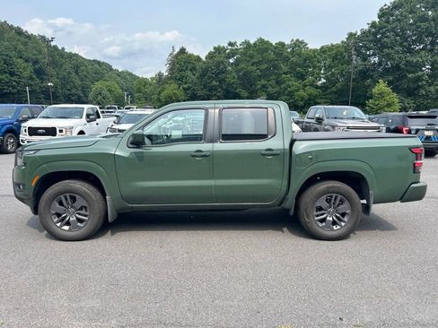 Used 2025 Nissan Frontier SV w/ SV Convenience Package AWD/4WD image 5