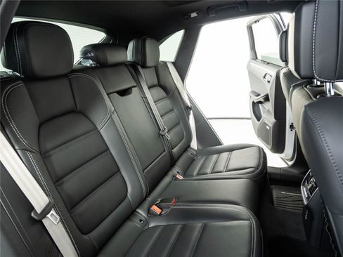 New 2026 Porsche Macan S AWD/4WD image 23