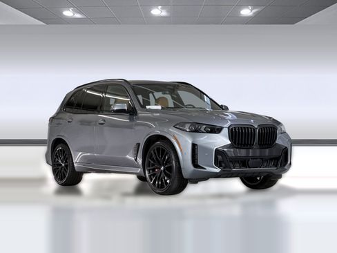 Certified 2025 BMW X5 xDrive40i w/ M Sport Package AWD/4WD image 7