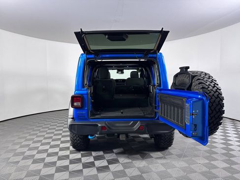 Used 2024 Jeep Wrangler Unlimited AWD/4WD image 11