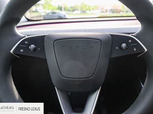 Used 2026 Tesla Model Y 2WD image 24