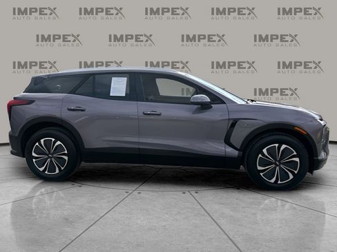 Used 2024 Chevrolet Blazer EV LT image 6