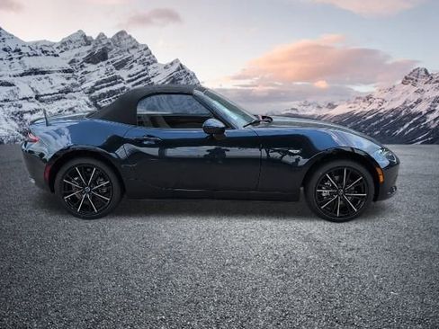 New 2025 MAZDA MX-5 Miata Grand Touring image 4