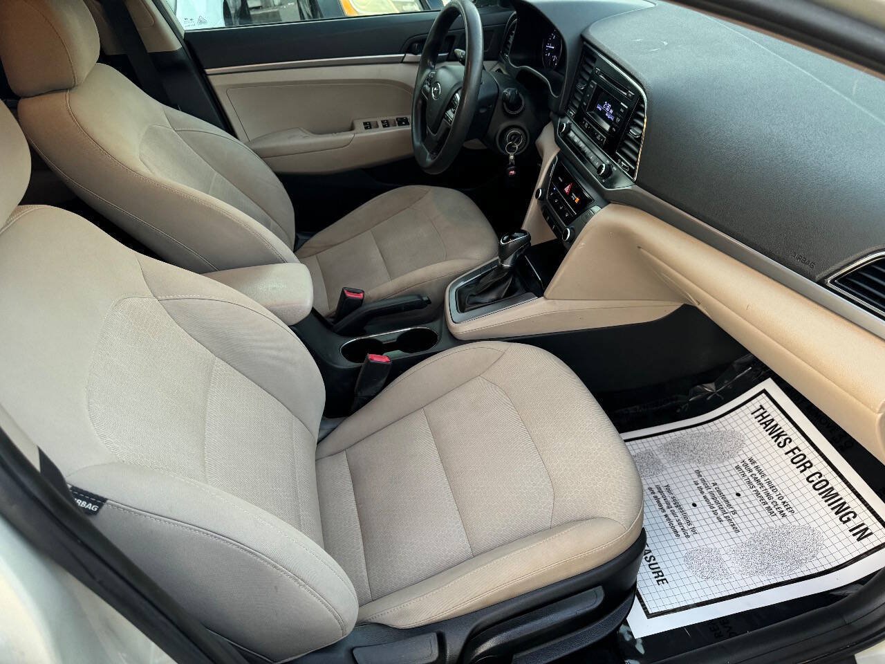 Used 2017 Hyundai Elantra SE FWD image 15