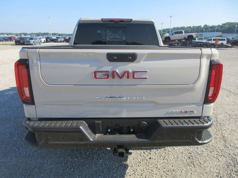 New 2026 GMC Sierra 1500 AT4X AWD/4WD image 5