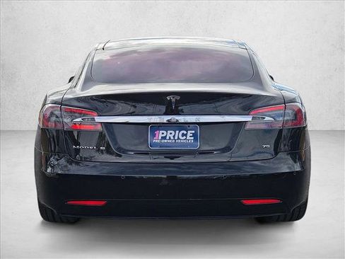 Used 2017 Tesla Model S 75 image 7