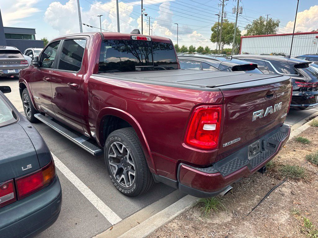 Used 2025 RAM 1500 Laramie w/ Sport Appearance Package AWD/4WD image 4