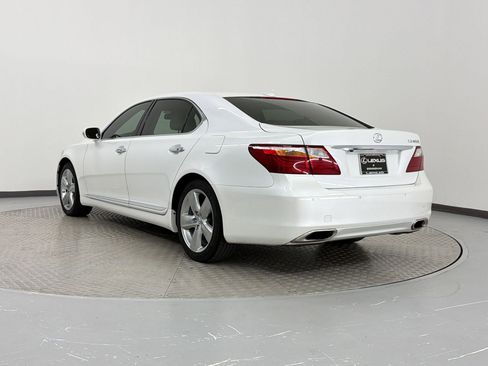 Used 2012 Lexus LS 460 L w/ Rear Seat Upgrade Pkg RWD image 3