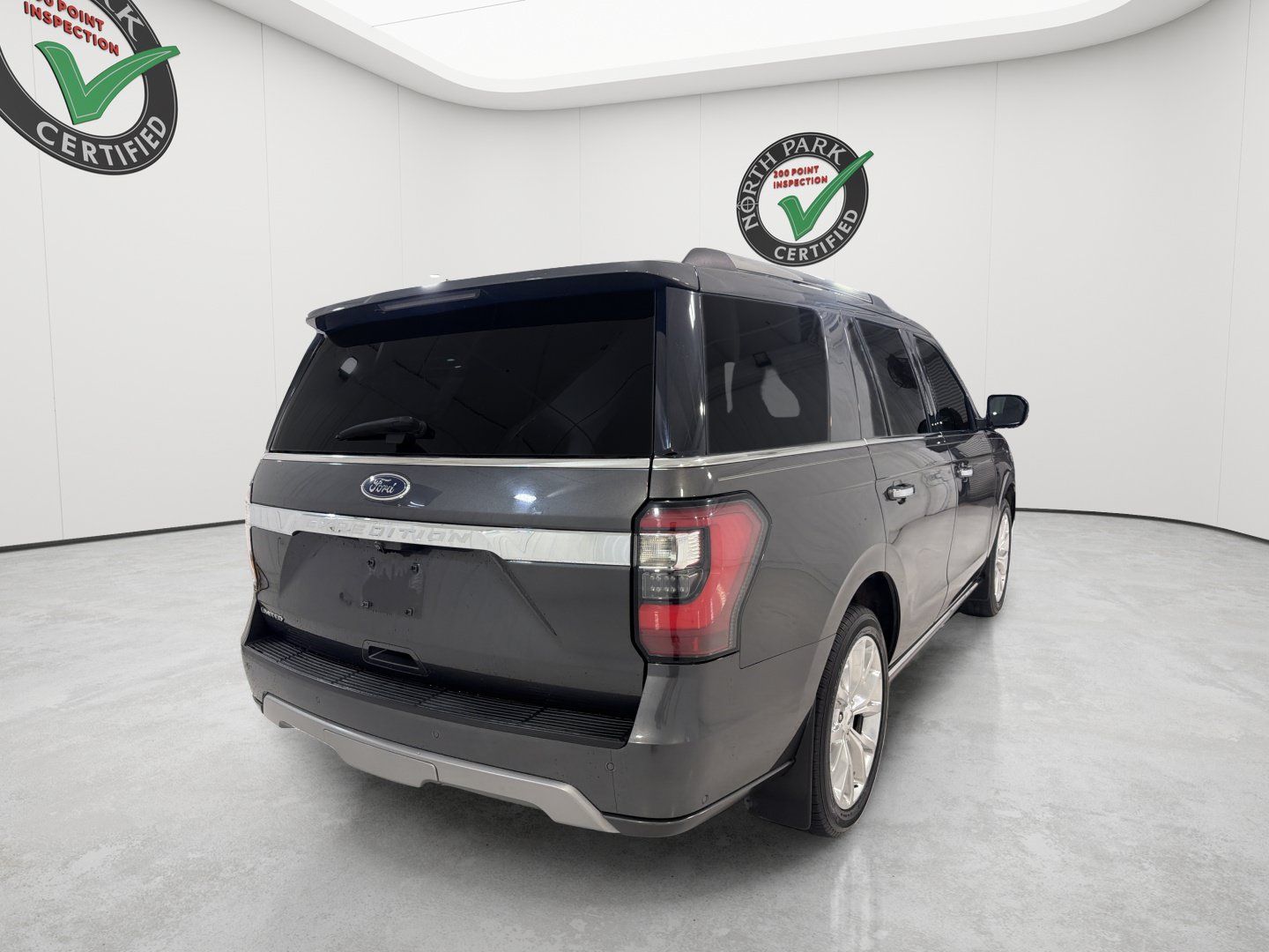 Used 2019 Ford Expedition Limited w/ Equipment Group 302A RWD image 5