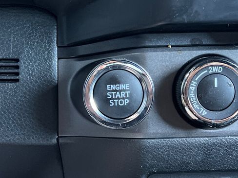 Certified 2023 Toyota Tacoma TRD Off-Road image 26