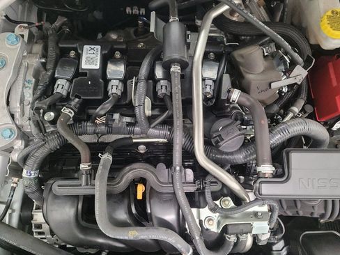 Used 2022 Nissan Sentra SV FWD image 30