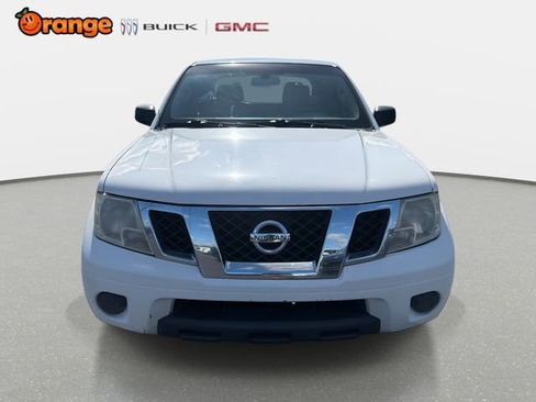 Used 2012 Nissan Frontier SV image 8