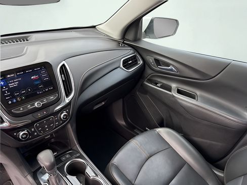 Used 2022 Chevrolet Equinox Premier AWD/4WD image 29