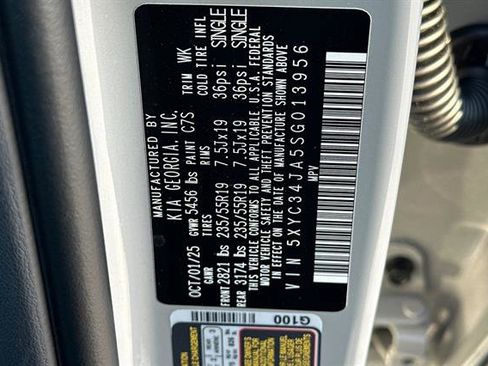 New 2025 Kia EV6 Wind image 34