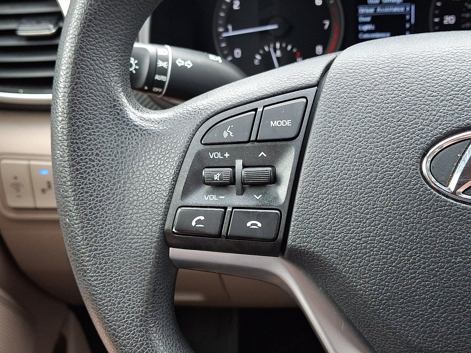 Used 2021 Hyundai Tucson SEL w/ Winter Weather Package AWD/4WD image 20