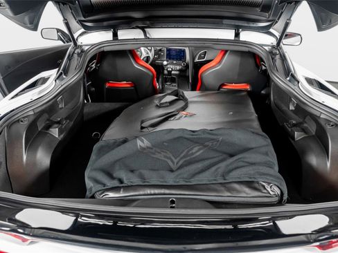Used 2014 Chevrolet Corvette Stingray Coupe RWD image 45