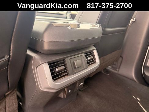 Used 2023 Ford F150 Lariat AWD/4WD image 24