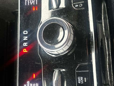 Used 2022 Jeep Grand Cherokee Trailhawk image 43