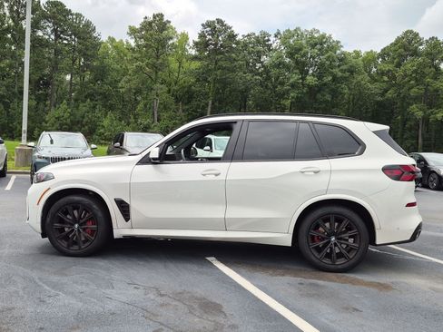 Used 2024 BMW X5 xDrive40i w/ M Sport Package AWD/4WD image 7