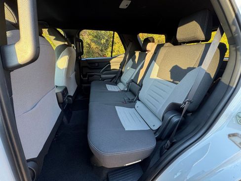 Used 2025 Toyota 4Runner SR5 image 32