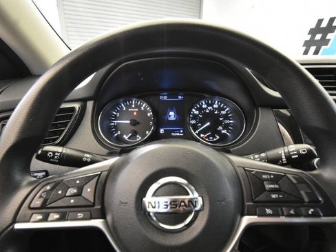 Used 2020 Nissan Rogue S image 21