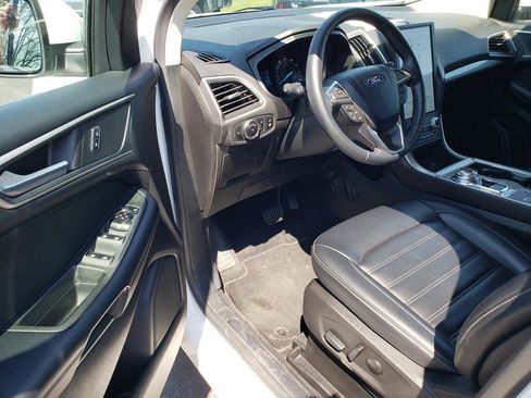 Used 2023 Ford Edge SEL w/ Convenience Package AWD/4WD image 10