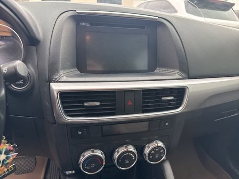 Used 2016 MAZDA CX-5 Touring image 9