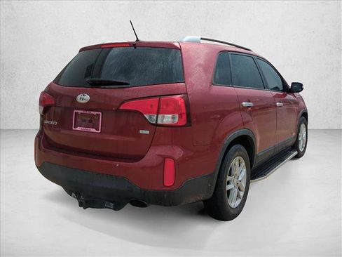 Used 2015 Kia Sorento LX AWD/4WD image 3