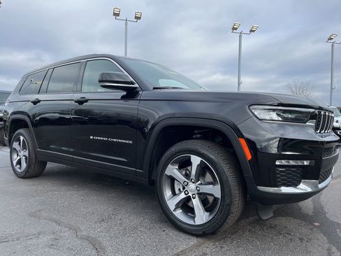 New 2025 Jeep Grand Cherokee L Limited image 48