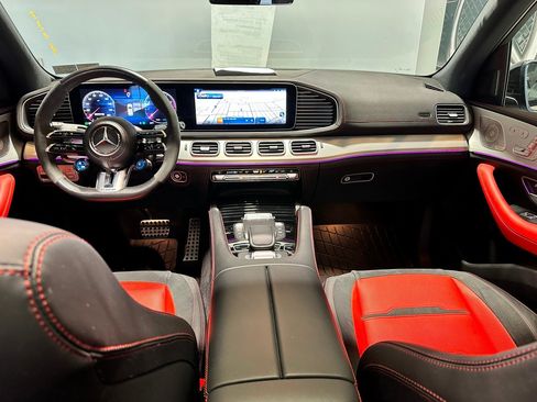 Certified 2024 Mercedes-Benz GLE 53 AMG 4MATIC image 9
