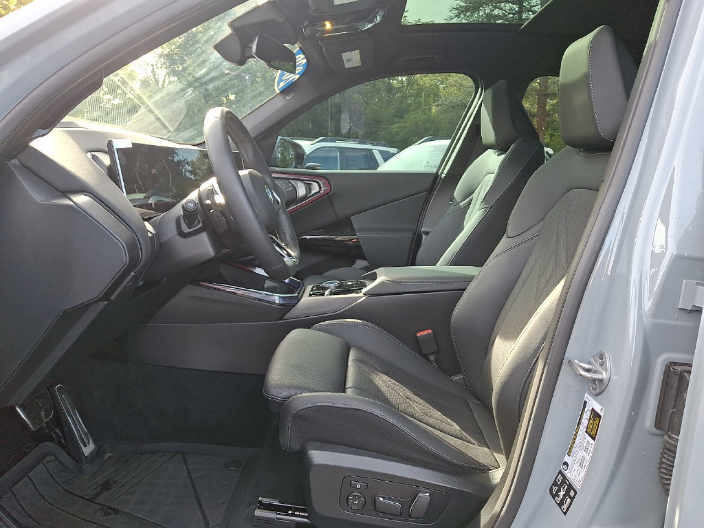 Used 2026 BMW X3 xDrive30i w/ Premium Package AWD/4WD image 13