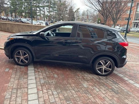 Used 2022 Honda HR-V EX-L image 6
