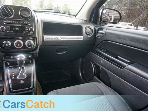 Used 2016 Jeep Compass Sport w/ Power Value Group image 19