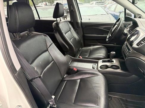 Used 2017 Honda Pilot EX-L image 10