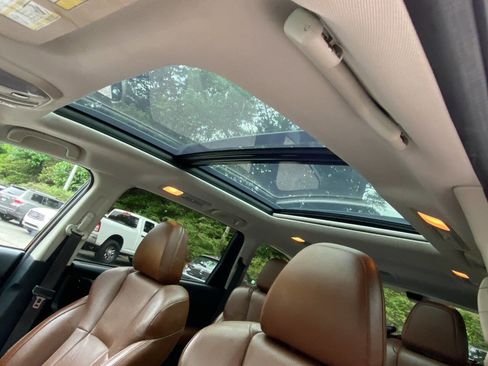 Used 2021 Subaru Ascent Touring w/ Popular Package #2 AWD/4WD image 45