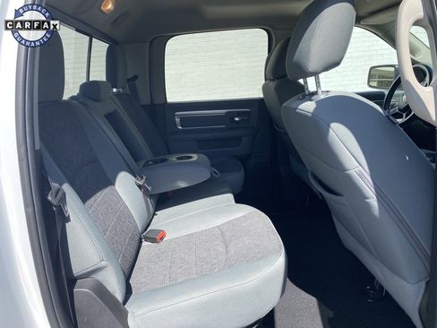 Used 2019 RAM 1500 Big Horn image 12