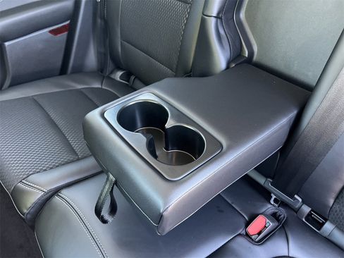 New 2026 Ford Escape SE image 21